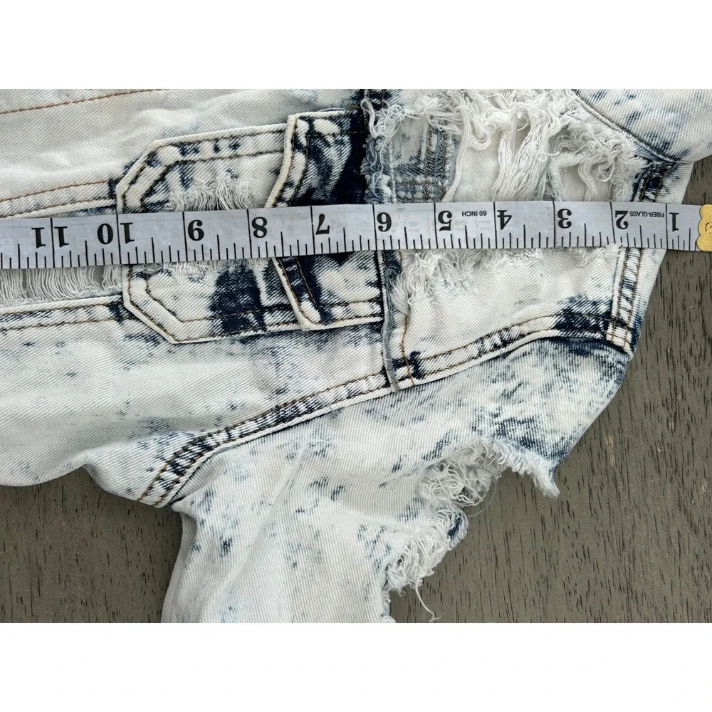 Chiqle Denim Architect Distressed Acid Wash Cropped Jean Jacket CY6498LA Small